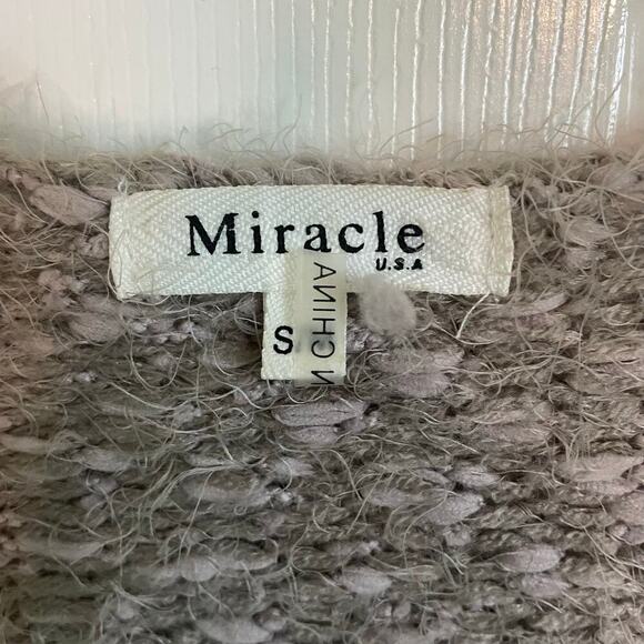 Miracle Gray Sweater Super Soft Chunky Knit Long Sleeve Oversized Fit Size Small - Picture 2 of 5